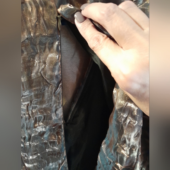 Jr Nights by Carol Lin . Size 8 - Picture 11 of 14